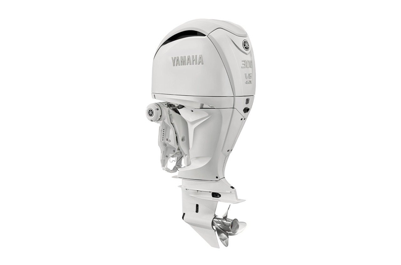 Yamaha 300hp White Outboard · Digital Electronic Controls, 30″ Shaft, Counter Rotation · LF300USB2